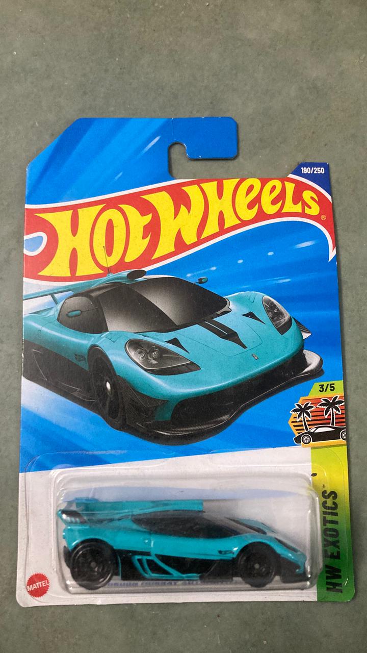 Hot Wheels 2025 Koenigsegg Gemera HW Exotics 3/5 Die-Cast Car 190/250